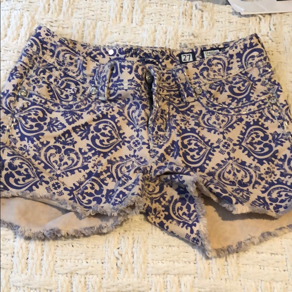 Miss Me shorts